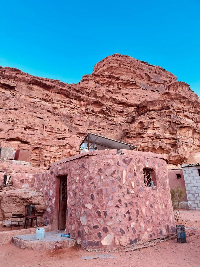 Sunrise camp Hotel Wadi Rum Exterior foto