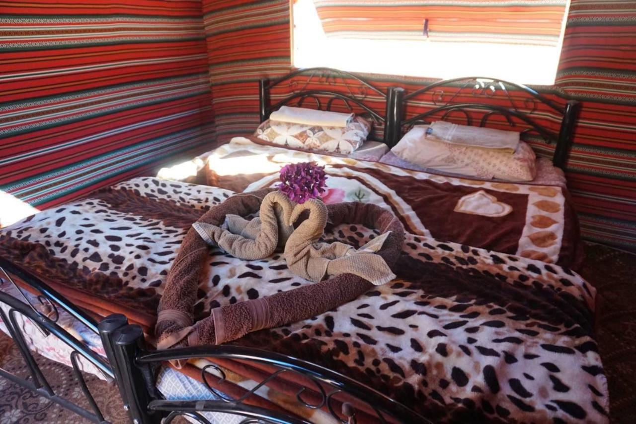 Sunrise camp Hotel Wadi Rum Exterior foto