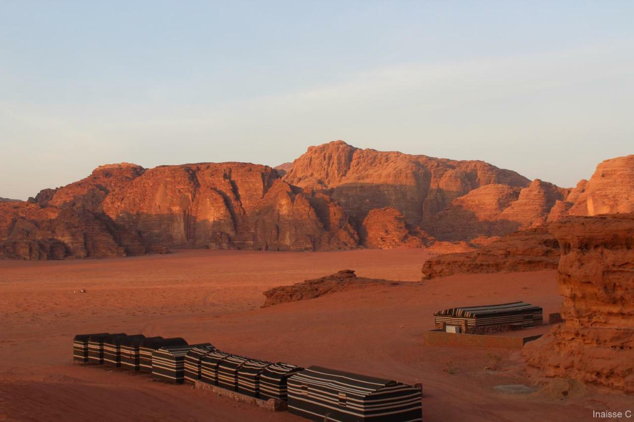 Sunrise camp Hotel Wadi Rum Exterior foto